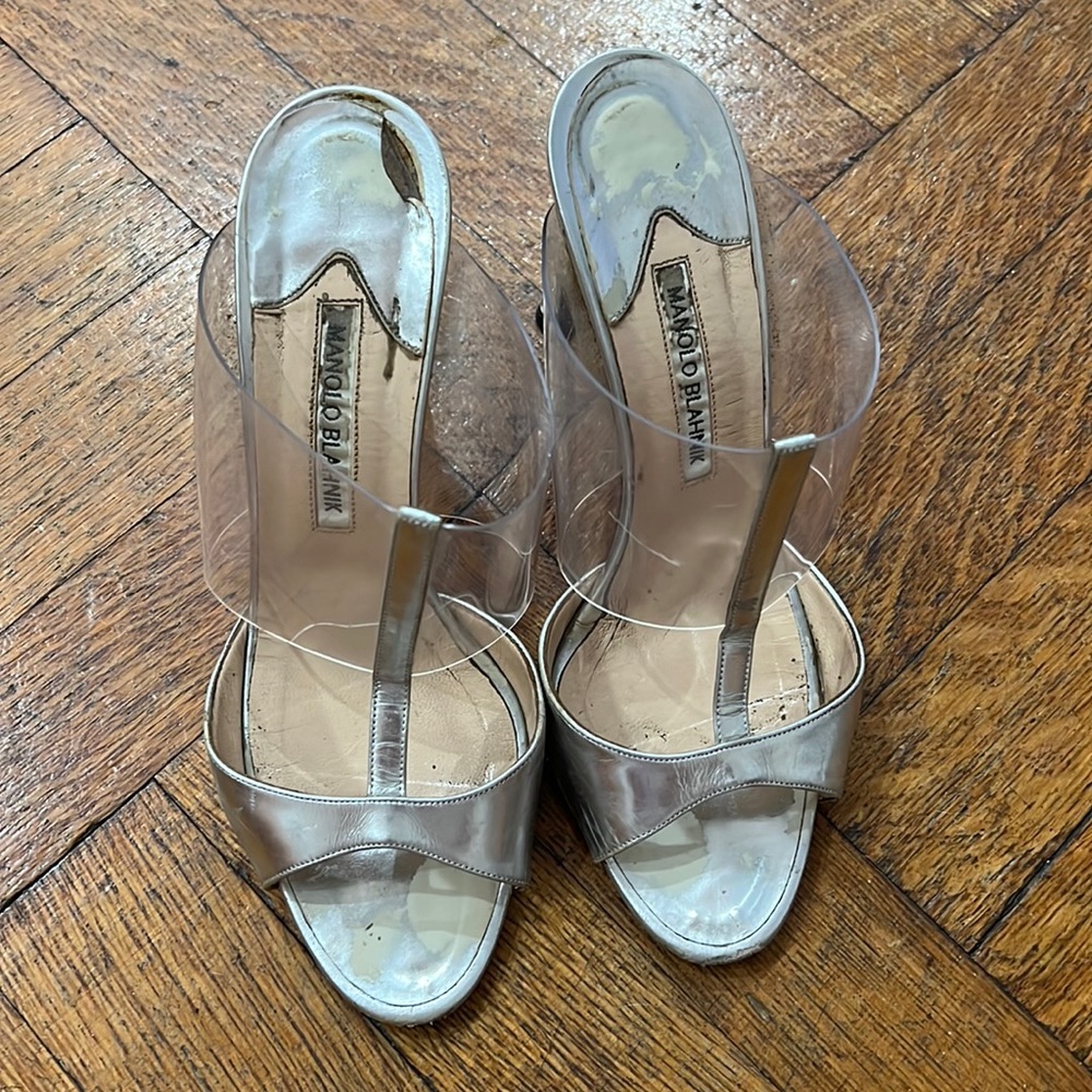 Manolo Blahnik Silver Mules! Size 8.5
